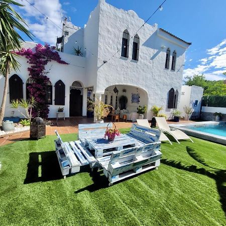 צ'יקלנה דה לה פרונטרה Gatu Premium Villa Lurberri Piscina Privada, 4 Dormitorios, 2 Banos, Parking , Jardines, " Preferente Mayores De 25 Anos Y Familias " In Y Barbacoa מראה חיצוני תמונה
