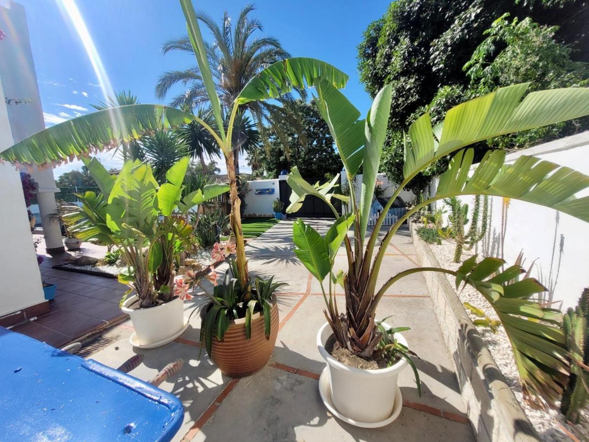 צ'יקלנה דה לה פרונטרה Gatu Premium Villa Lurberri Piscina Privada, 4 Dormitorios, 2 Banos, Parking , Jardines, " Preferente Mayores De 25 Anos Y Familias " In Y Barbacoa מראה חיצוני תמונה