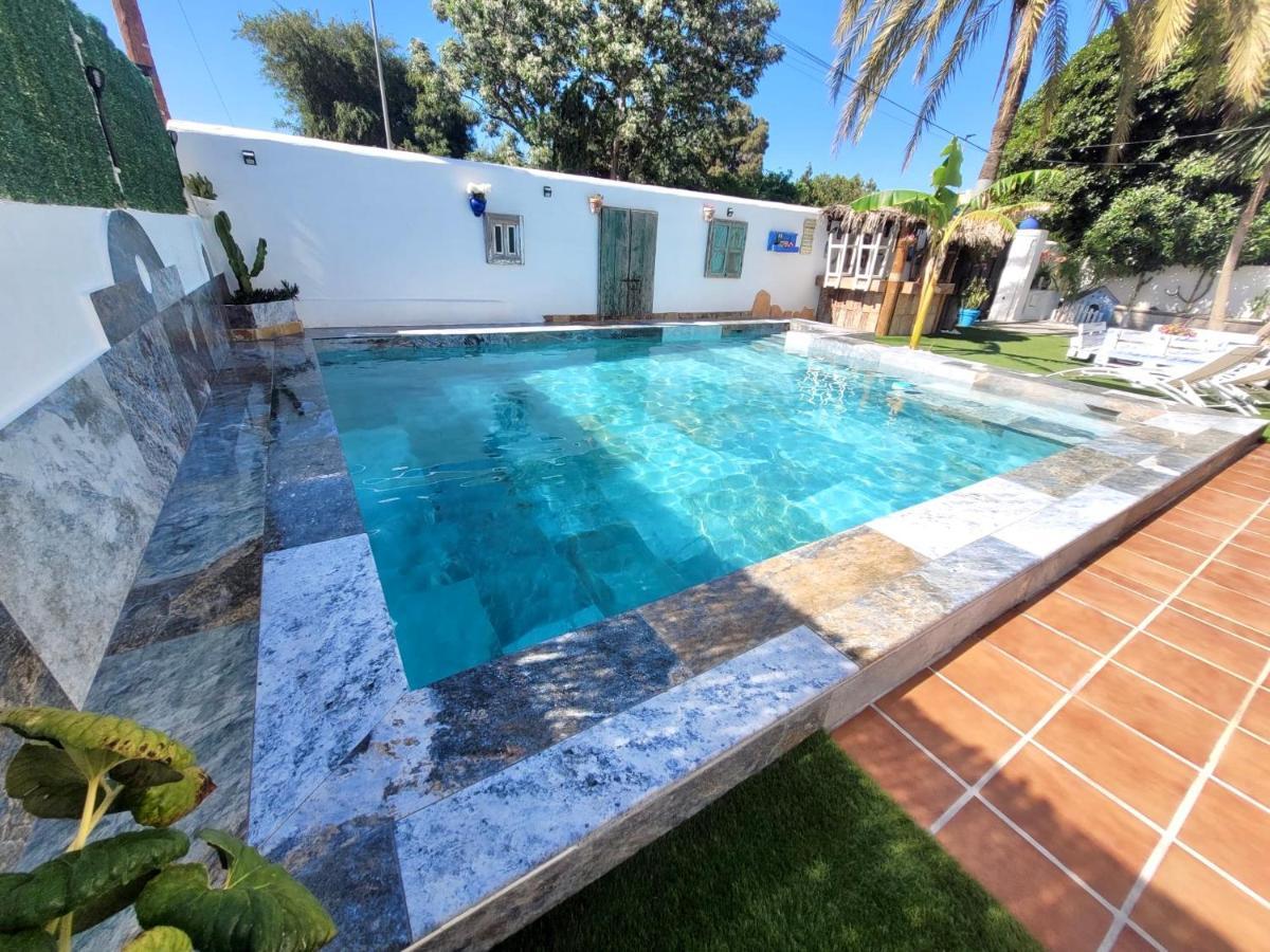 צ'יקלנה דה לה פרונטרה Gatu Premium Villa Lurberri Piscina Privada, 4 Dormitorios, 2 Banos, Parking , Jardines, " Preferente Mayores De 25 Anos Y Familias " In Y Barbacoa מראה חיצוני תמונה